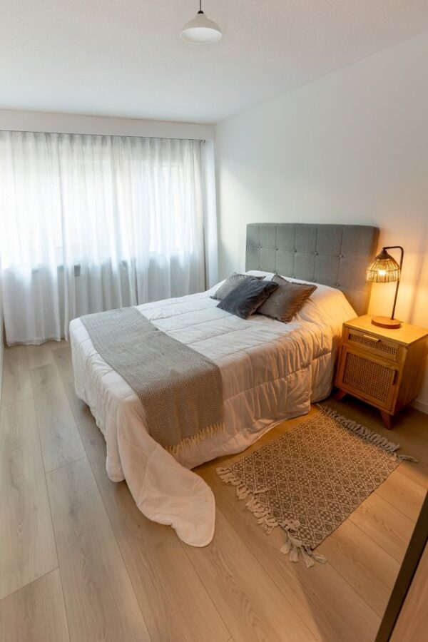 21 S Apartamento 2 dormitorios con patio - Imagen 6