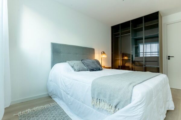 21 S Apartamento 2 dormitorios con patio - Imagen 7