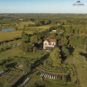 LAS LIEBRES BARRIO VILLAGE