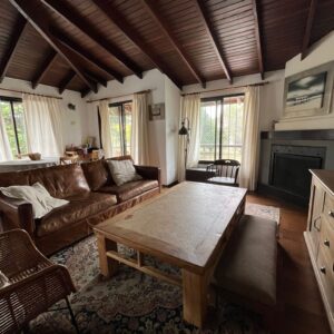 ALQUILER DIVINO APARTAMENTO en CARRASCO 2 dormitorios con estufa a leña y parrillero