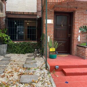 ALQUILER COMODA CASA EN POCITOS NUEVO – 3 dormitorios